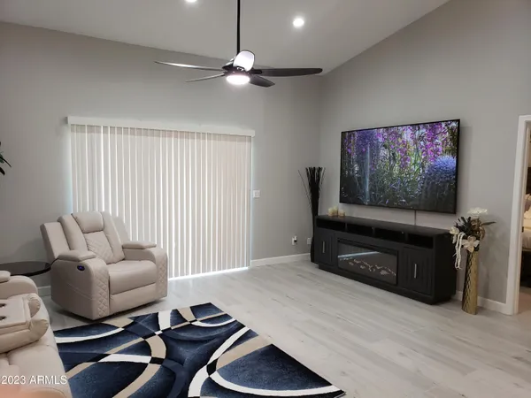 $3,200 | 12213 North Chama Drive, Unit 2, Fountain Hills, AZ 85268