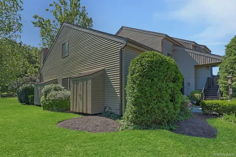 $499,000 | 4 Steven Drive, Unit 1, Ossining, NY 10562