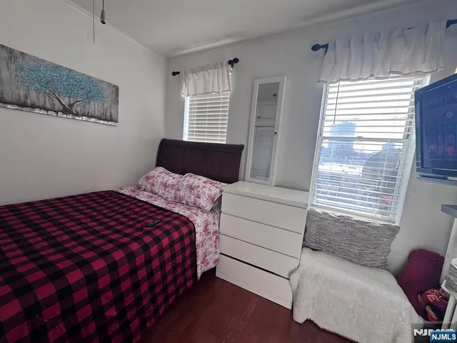 $2,300 | 27 66th Street, Unit 4, West New York, NJ 07093