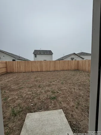 $1,450 | 9208 James Bowie, Seguin, TX 78155
