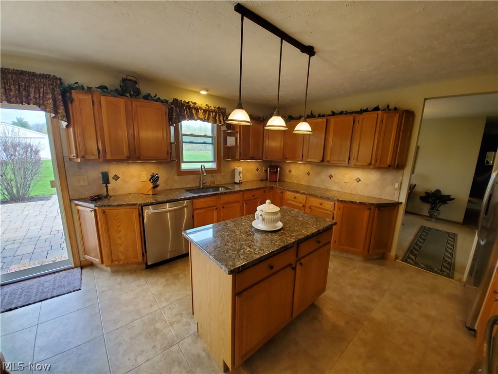 9089 West Smith Road Litchfield, OH 44253 - Photo 8 of 32 Gallery Image 8