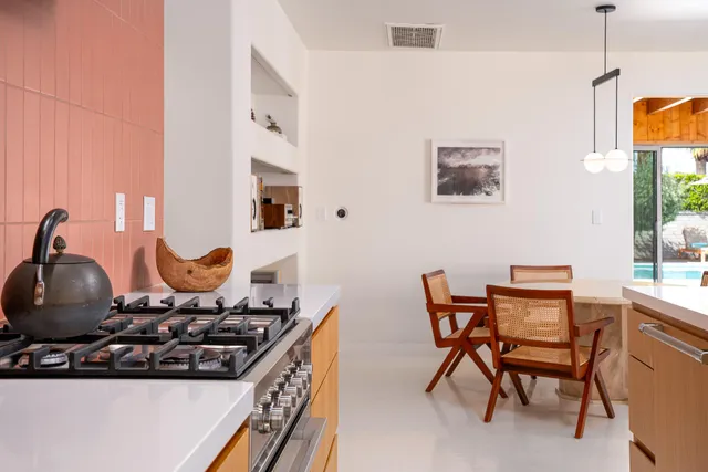 $1,545,000 | 1022 East Mesquite Avenue, Palm Springs, CA 92264