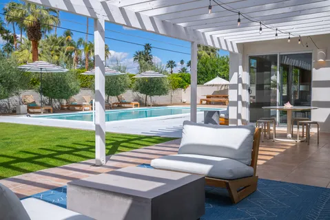 $1,545,000 | 1022 East Mesquite Avenue, Palm Springs, CA 92264