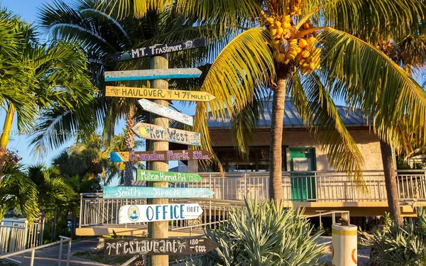 $1,174,900 | 19080 Southwest 133rd Court, Miami, FL 33177