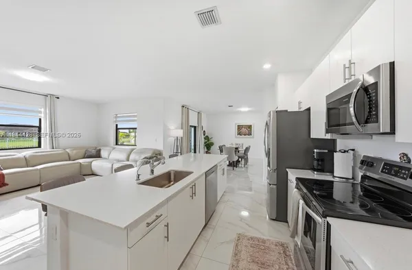 $1,174,900 | 19080 Southwest 133rd Court, Miami, FL 33177