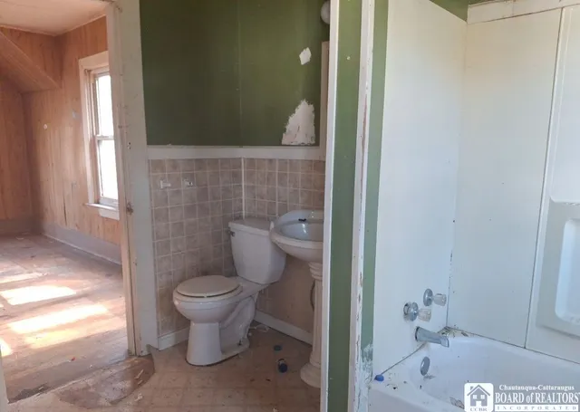 $29,900 | 9 Stearns Avenue, Jamestown, NY 14701