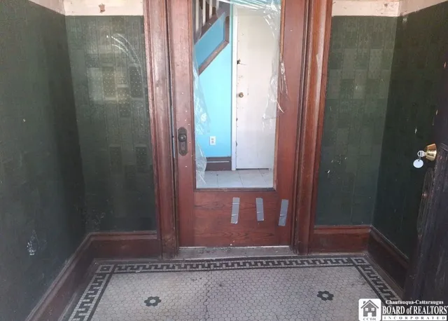 $29,900 | 9 Stearns Avenue, Jamestown, NY 14701