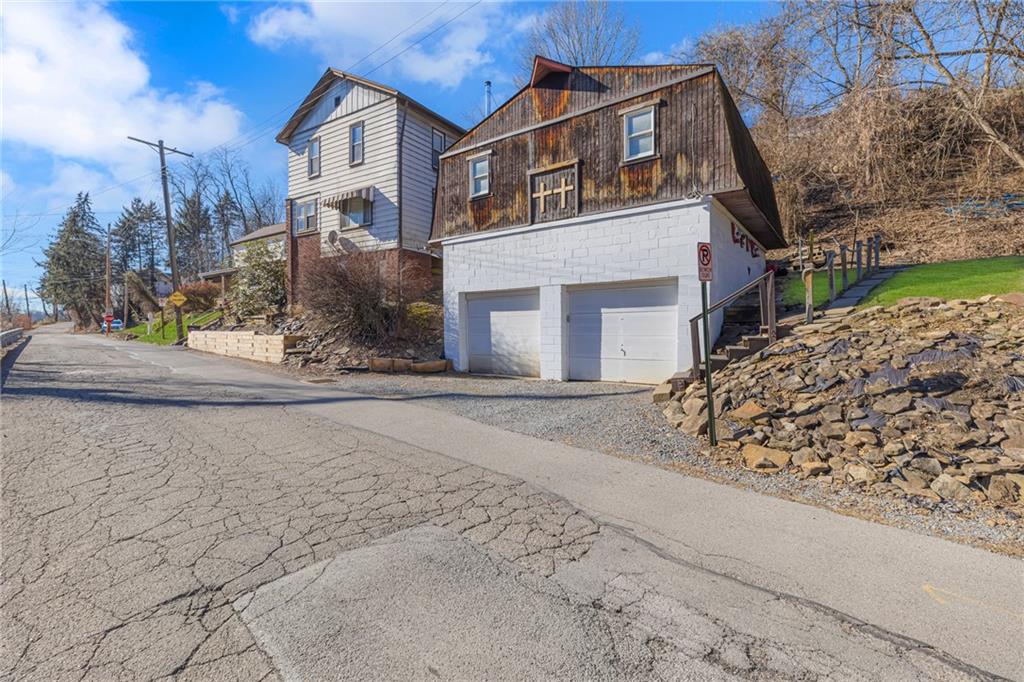 878 Spruce Avenue Rochester, PA 15074 - Photo 21 of 21 Gallery Image 21
