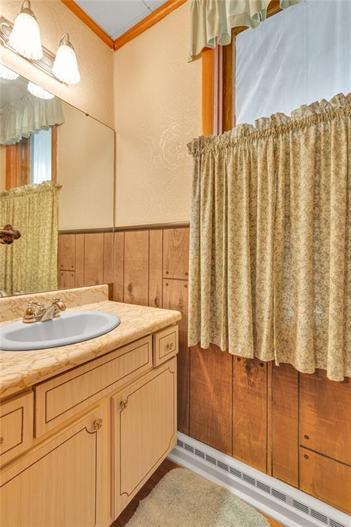 878 Spruce Avenue Rochester, PA 15074 - Photo 7 of 21 Gallery Image 7