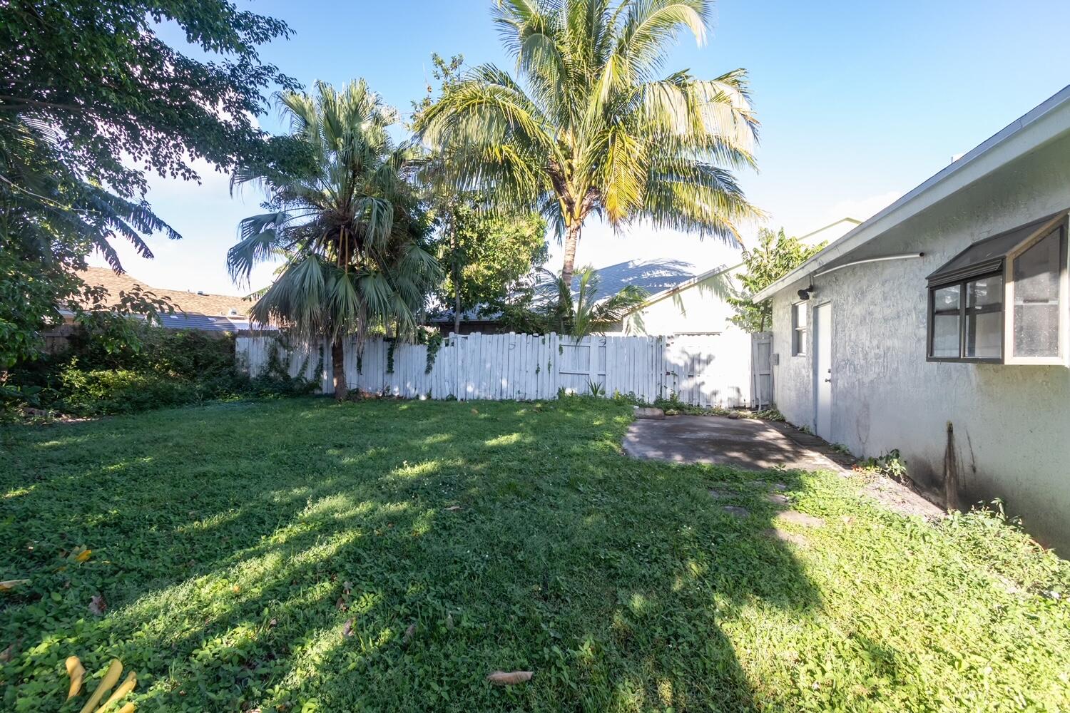 5875 Triphammer Road Lake Worth, FL 33463 - Photo 12 of 15 img_3602