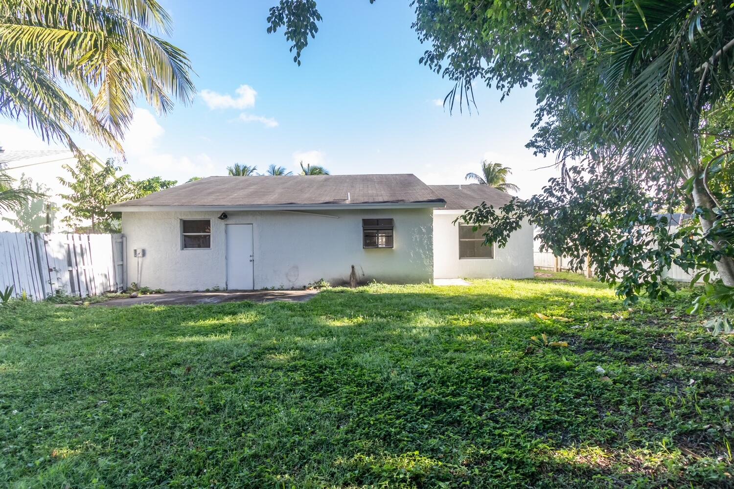 5875 Triphammer Road Lake Worth, FL 33463 - Photo 13 of 15 img_3603