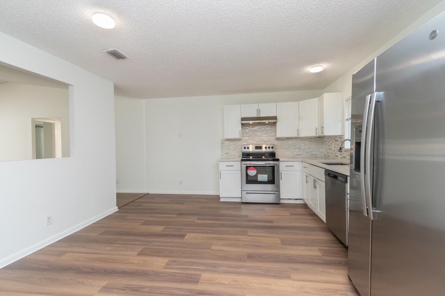 5875 Triphammer Road Lake Worth, FL 33463 - Photo 3 of 15 img_3538