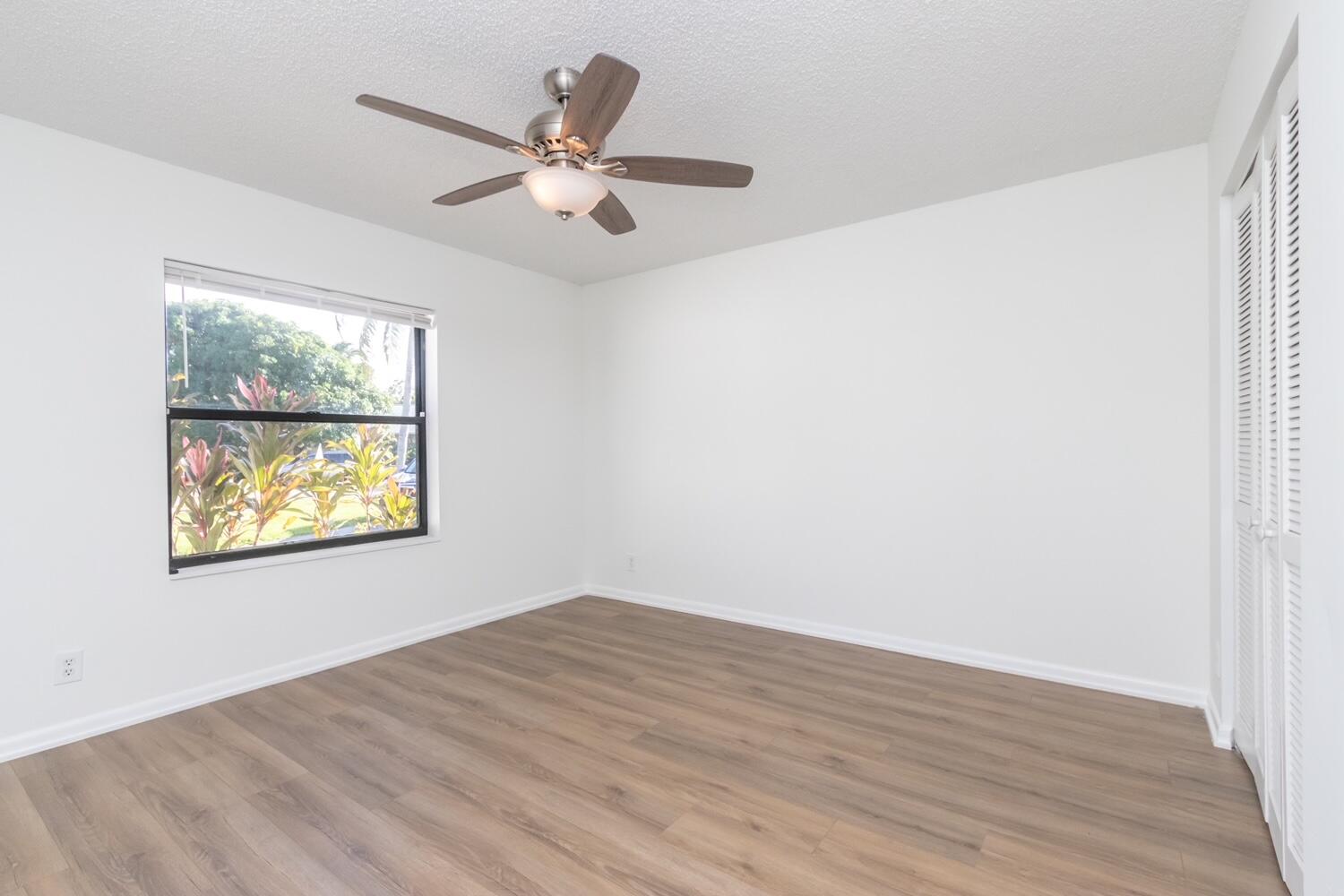 5875 Triphammer Road Lake Worth, FL 33463 - Photo 8 of 15 img_3574