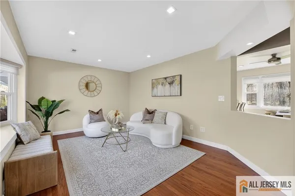 $649,000 | 107 Finnegans Lane, Kendall Park, NJ 08824