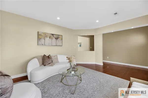 $649,000 | 107 Finnegans Lane, Kendall Park, NJ 08824