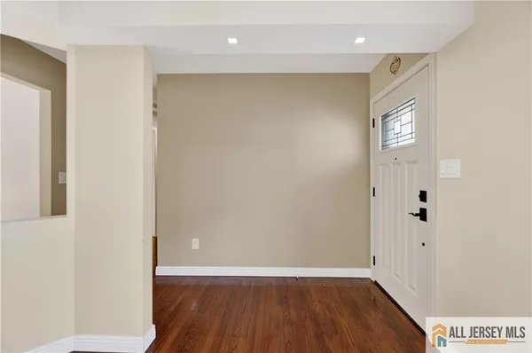 $649,000 | 107 Finnegans Lane, Kendall Park, NJ 08824