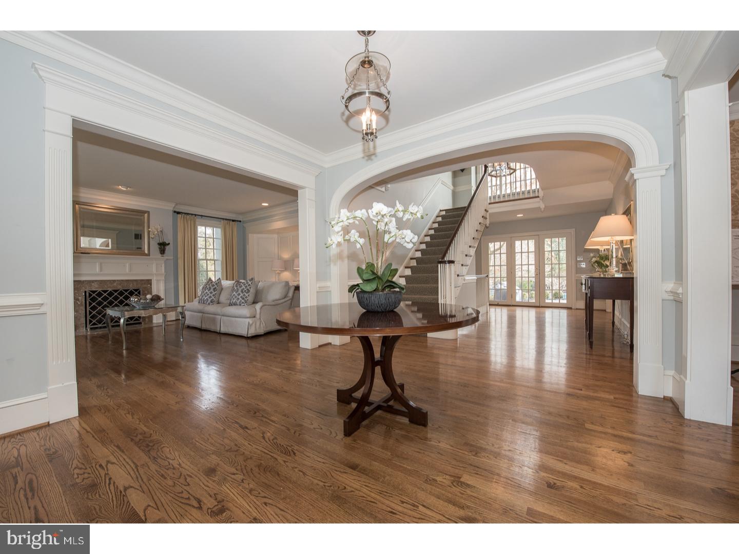 306 Orchard Way Wayne, PA 19087 - Photo 2 of 25