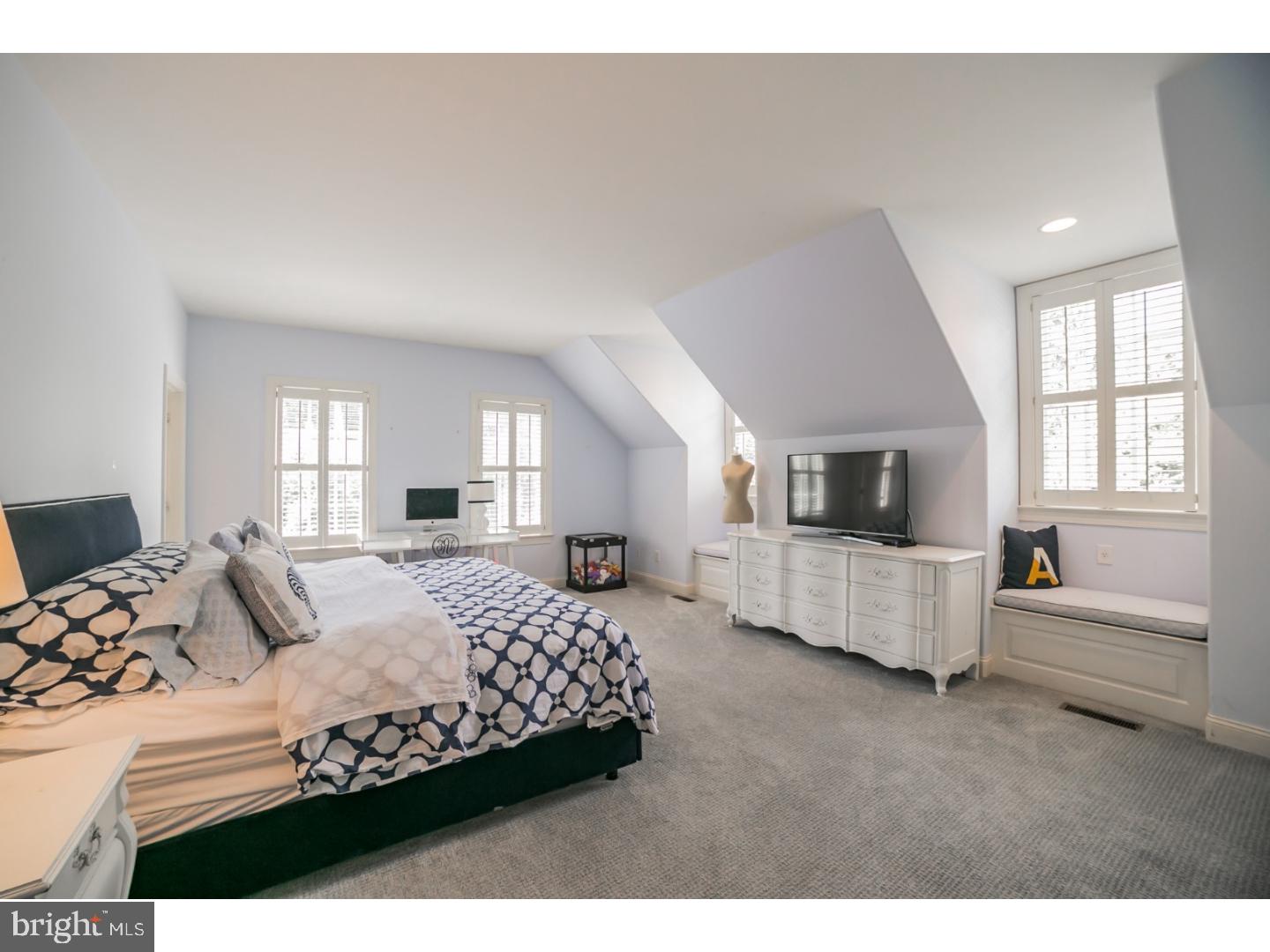 306 Orchard Way Wayne, PA 19087 - Photo 18 of 25