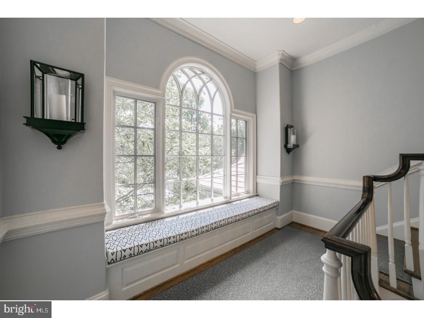 306 Orchard Way Wayne, PA 19087 - Photo 10 of 25 Hallway