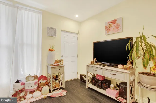 $134,900 | 41 North West Street, York, PA 17401