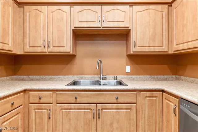 $178,500 | 1948 Las Palmas Lane, Unit 277, Laughlin, NV 89029