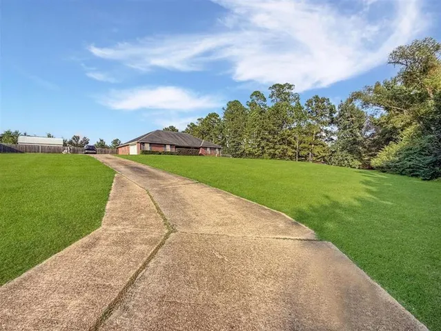 $279,990 | 710 Woodland Drive, Leesville, LA 71446