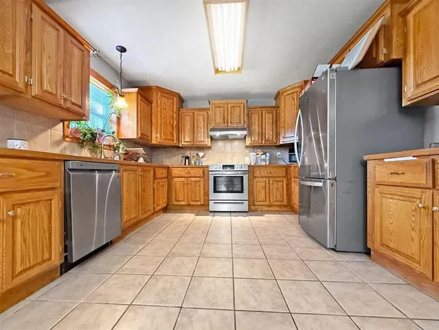 $279,990 | 710 Woodland Drive, Leesville, LA 71446