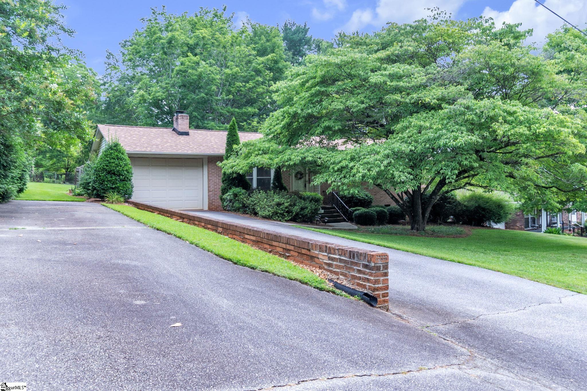 200 Rampey Street Easley, SC 29640 - Photo 28 of 41
