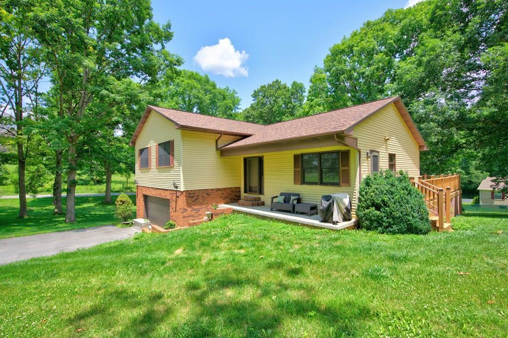 118 Phillipi Road Rural Retreat, VA 24368 - Photo 2 of 88 Gallery Image 2