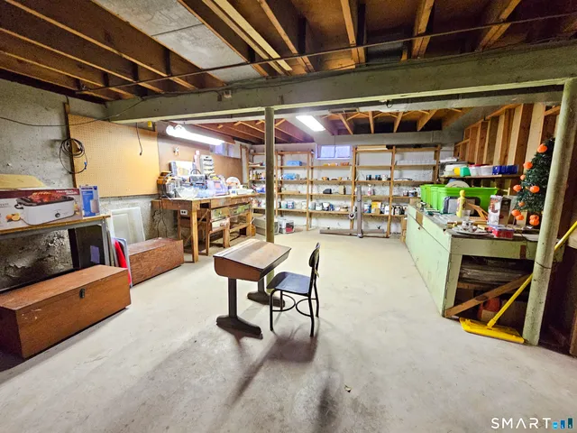 $499,000 | 621 Wiese Road, Cheshire, CT 06410