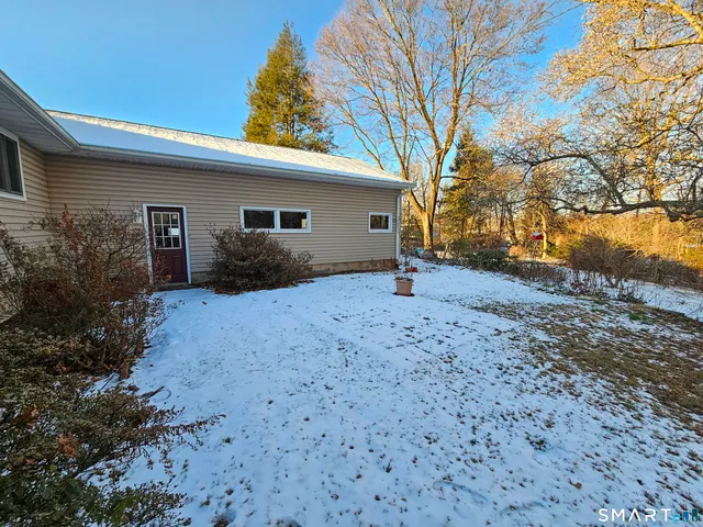 $499,000 | 621 Wiese Road, Cheshire, CT 06410