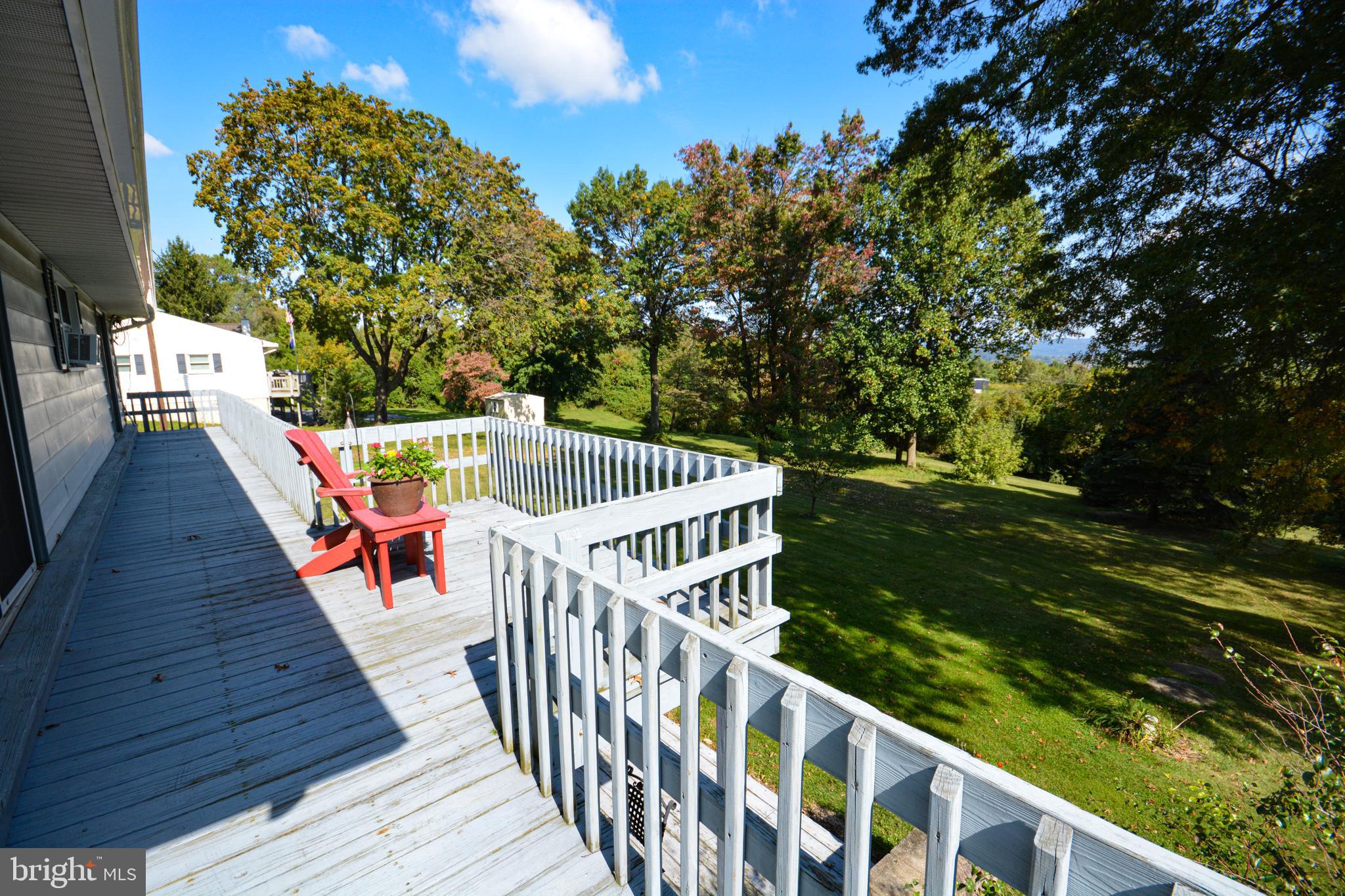 409 Hain Road Reading, PA 19608 - Photo 23 of 38 Rear Deck