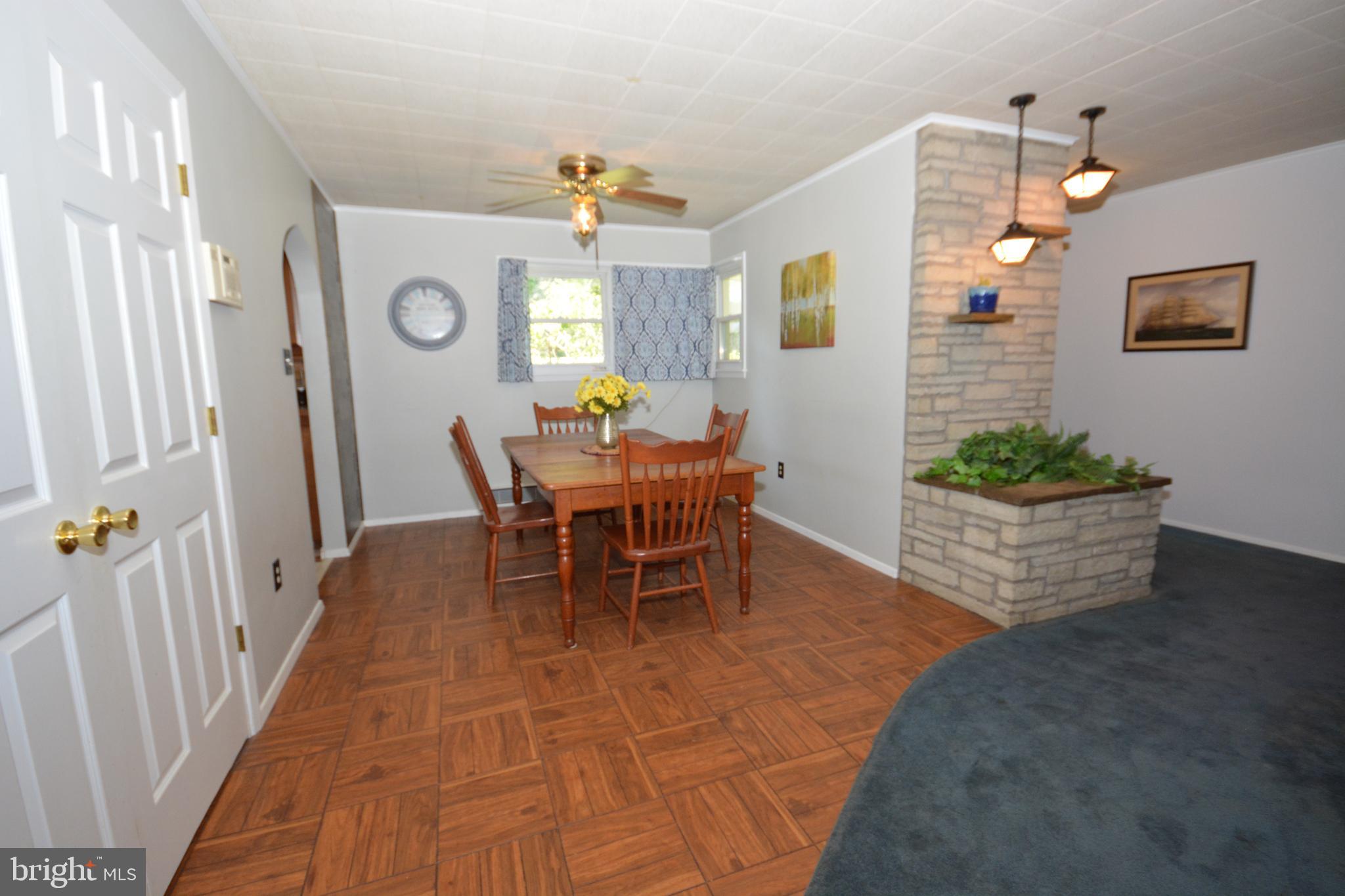 409 Hain Road Reading, PA 19608 - Photo 10 of 38 Dining Room