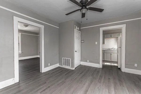 $239,900 | 1235 South Court Street, Rockford, IL 61102