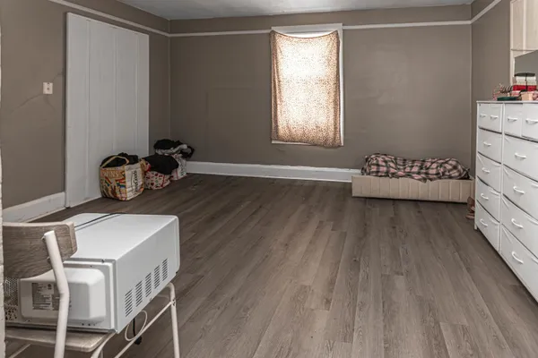 $239,900 | 1235 South Court Street, Rockford, IL 61102