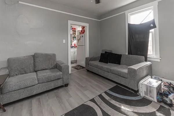 $239,900 | 1235 South Court Street, Rockford, IL 61102