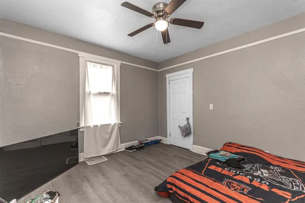 $239,900 | 1235 South Court Street, Rockford, IL 61102