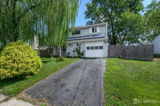 $3,400 | 16 Gerard Avenue, Old Bridge, NJ 08857