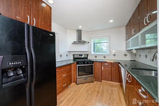 $3,400 | 16 Gerard Avenue, Old Bridge, NJ 08857