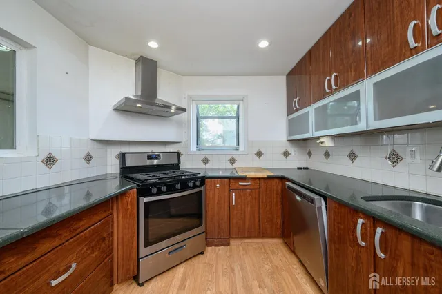 $3,400 | 16 Gerard Avenue, Old Bridge, NJ 08857