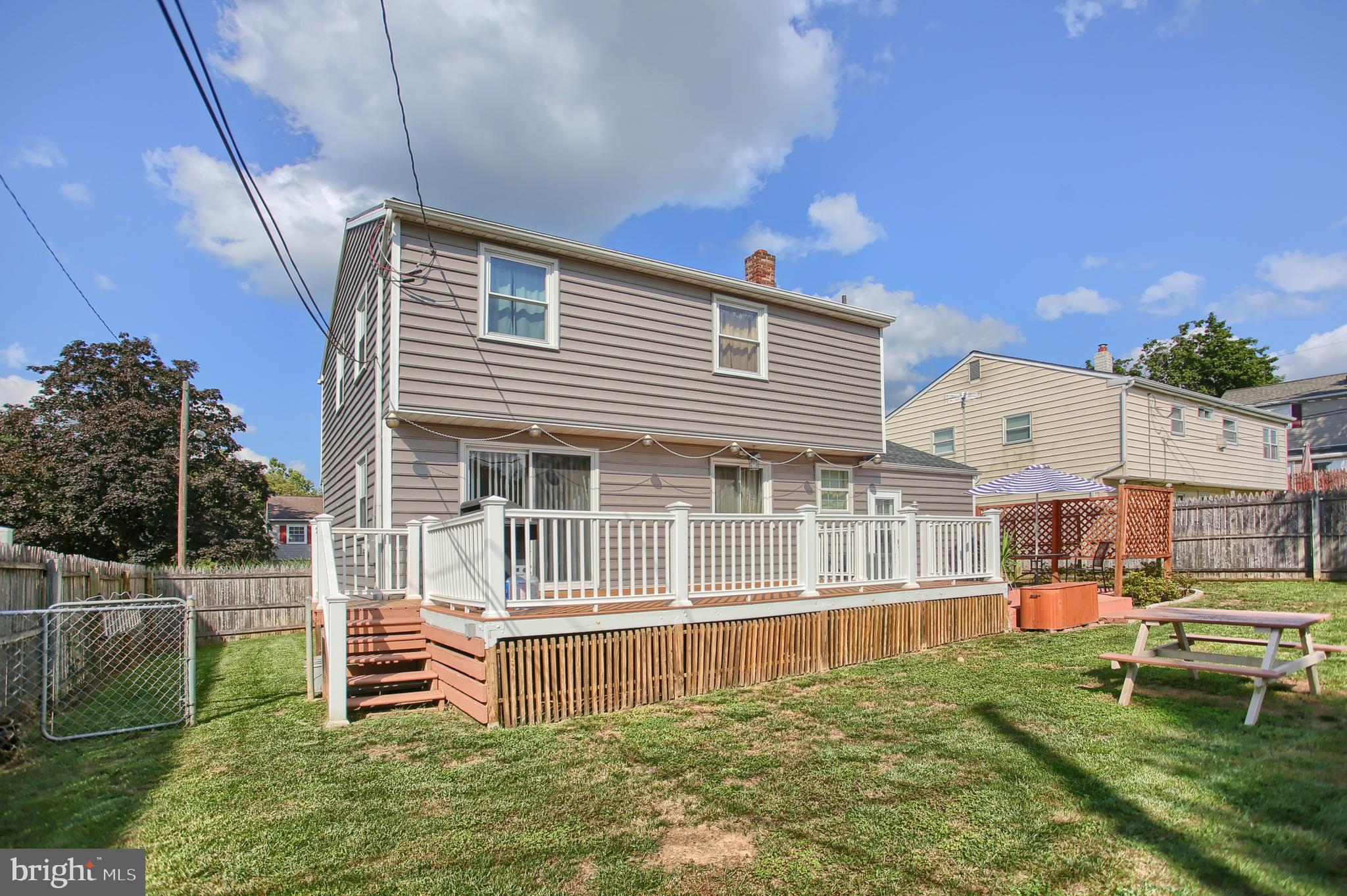 1552 Robert Road Lancaster, PA 17601 - Photo 3 of 39 Gallery Image 3