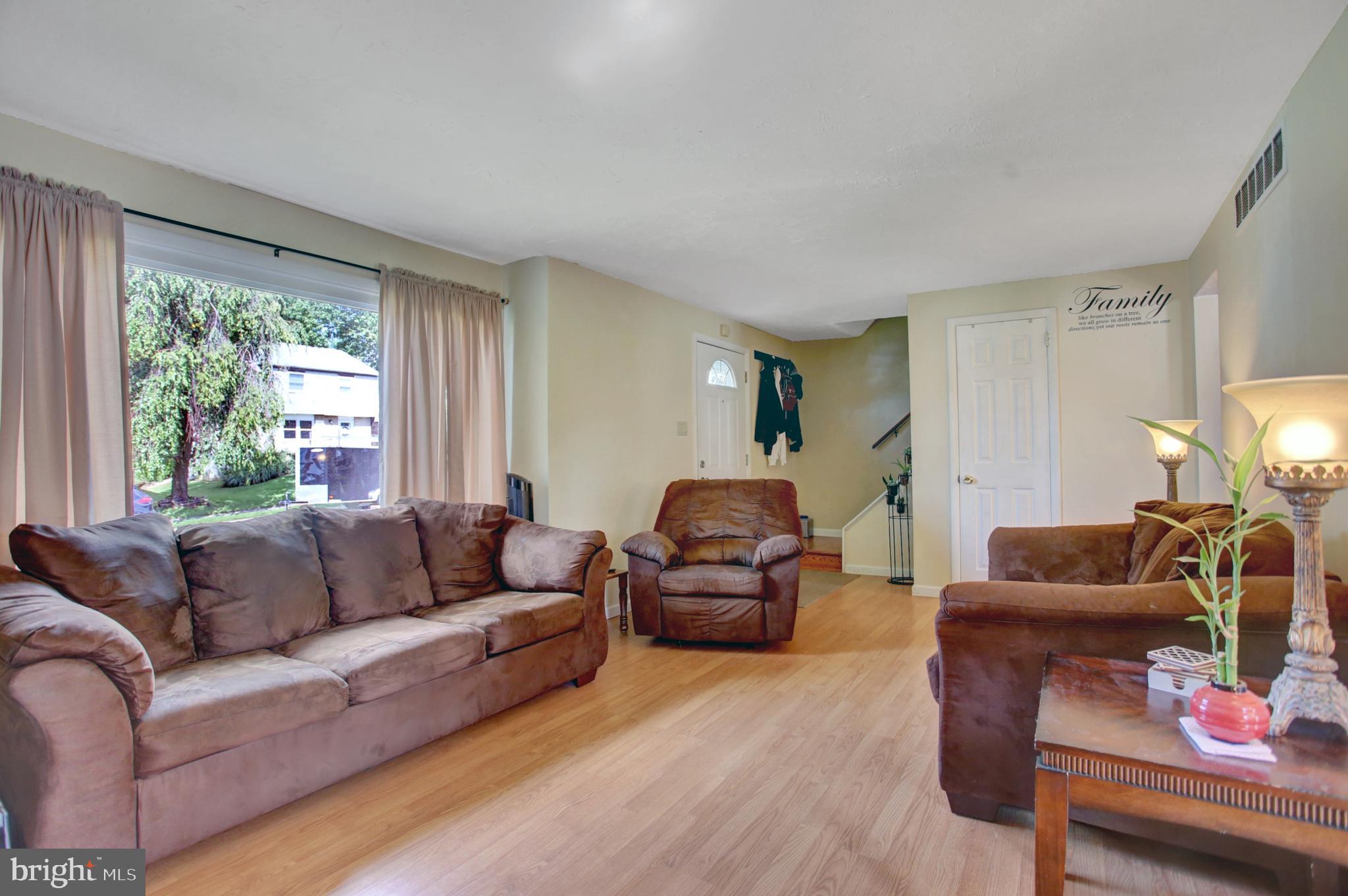 1552 Robert Road Lancaster, PA 17601 - Photo 10 of 39 Gallery Image 10