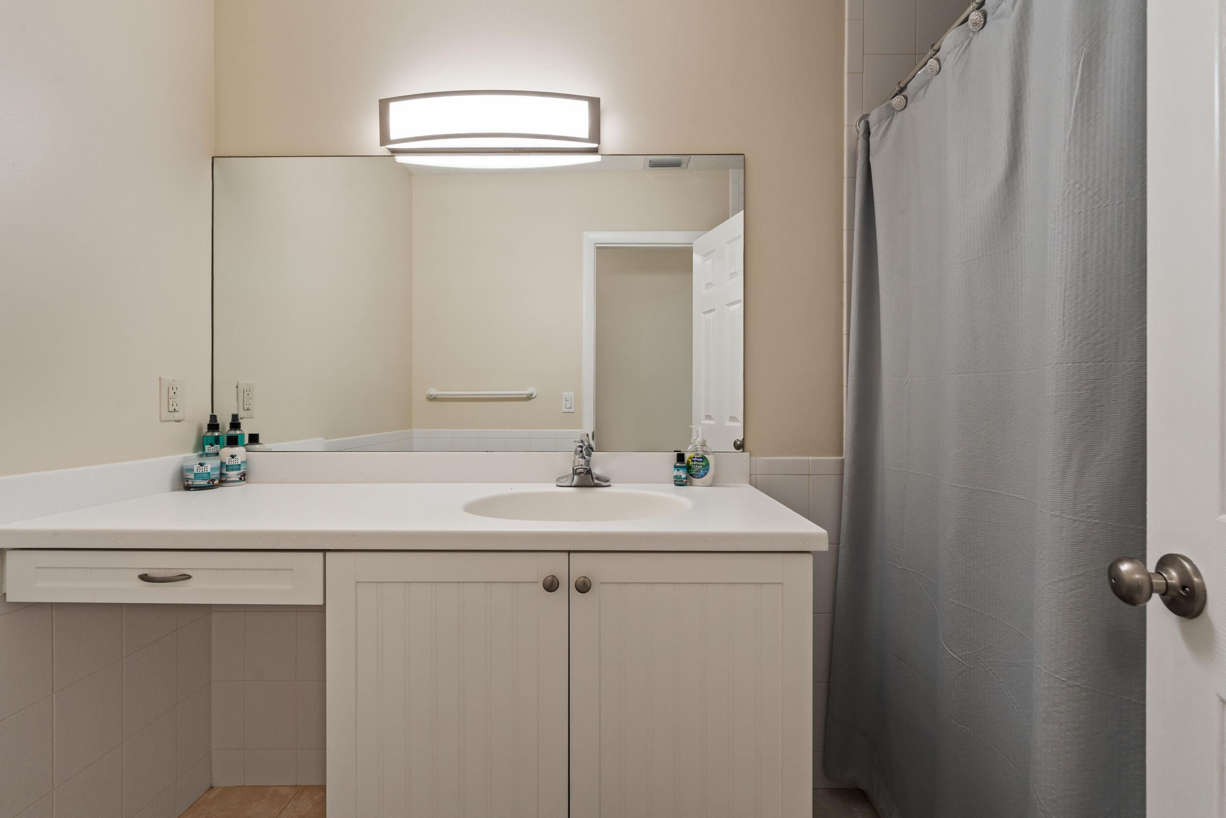 109 Half Moon Circle, Unit C Jupiter, FL 33458 - Photo 22 of 35 22_31