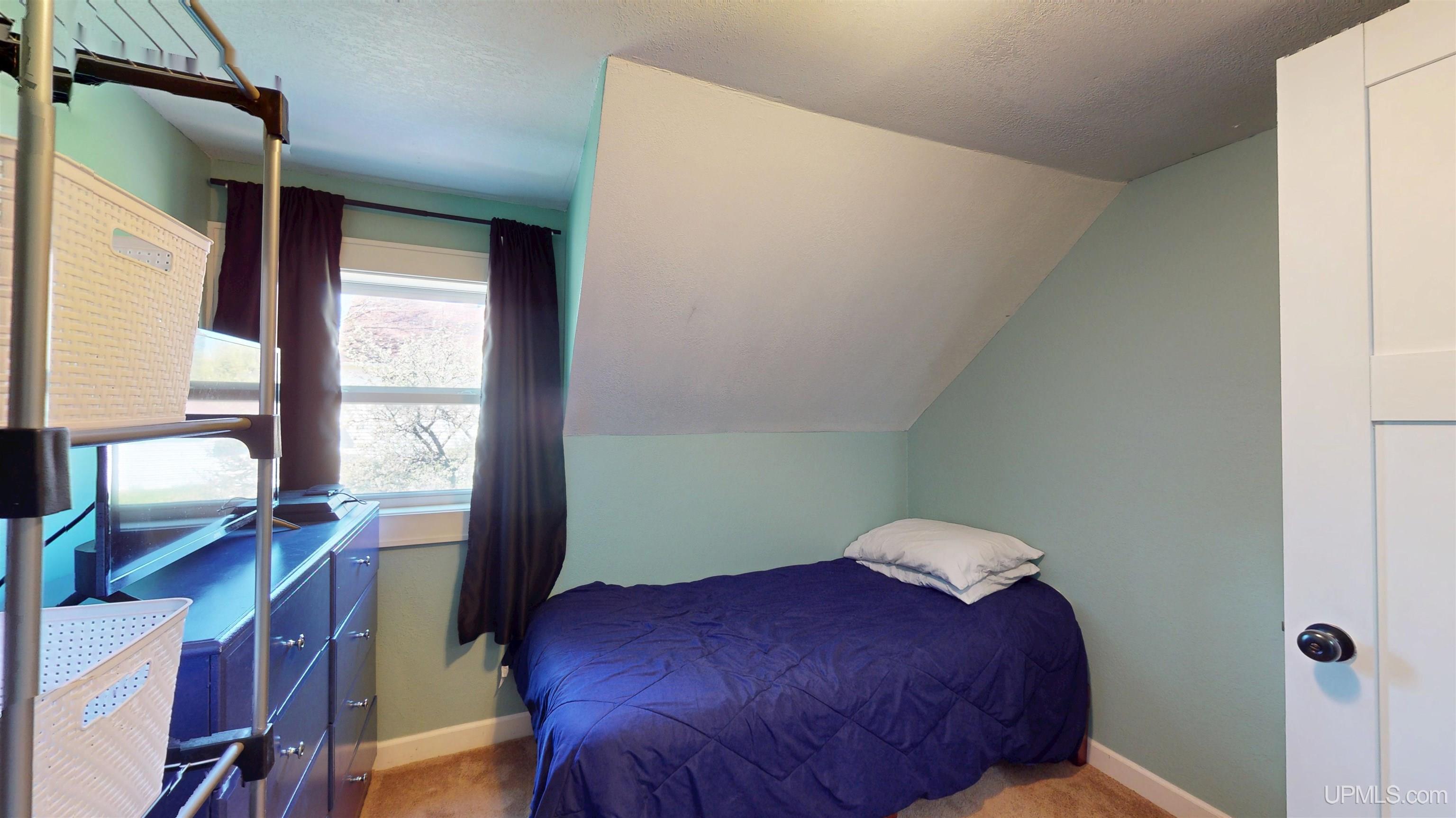 422 Washington Street Ishpeming, MI 49849 - Photo 27 of 46