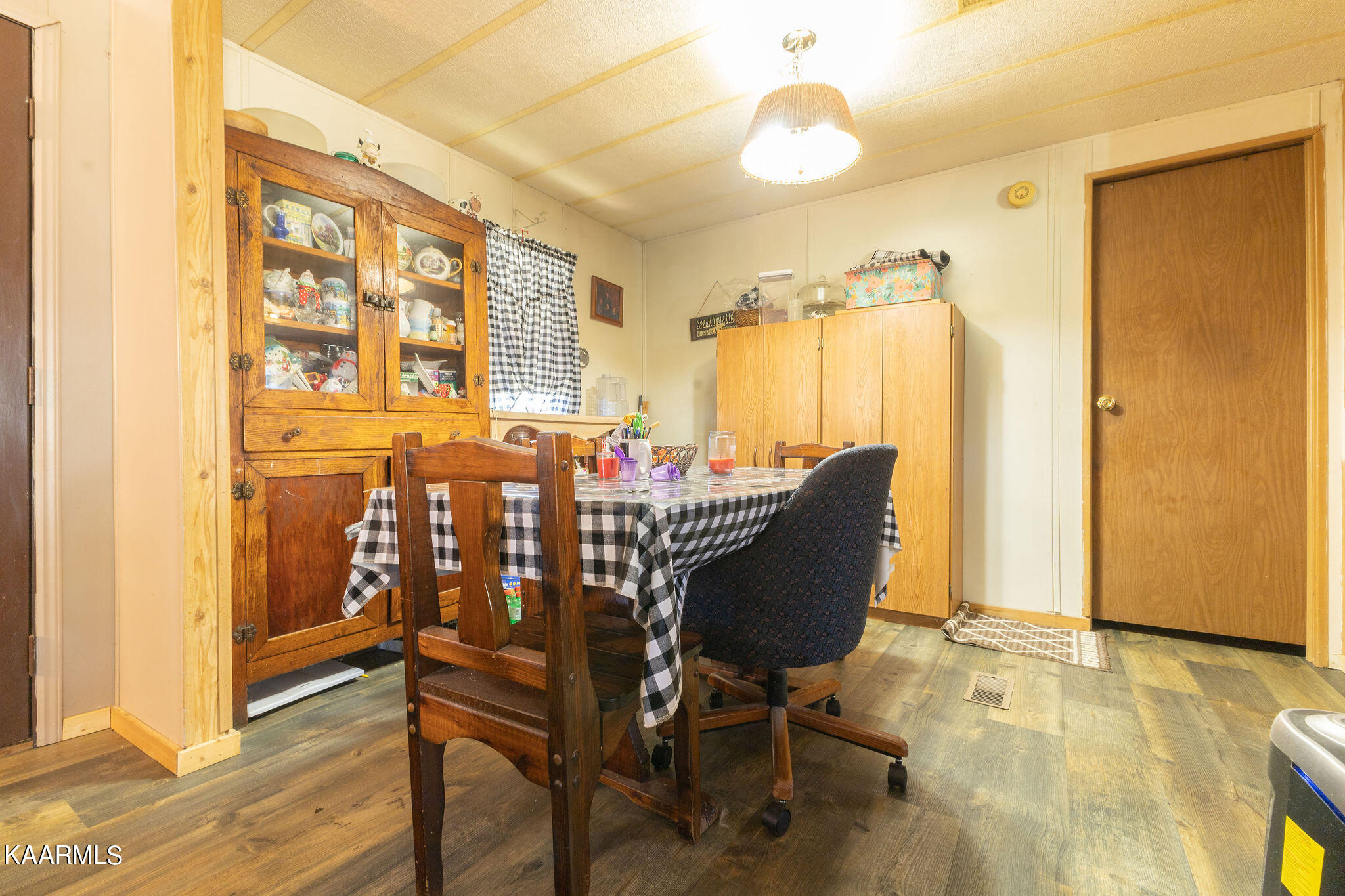 2898 White Road Loudon, TN 37774 - Photo 11 of 31 Dining Area