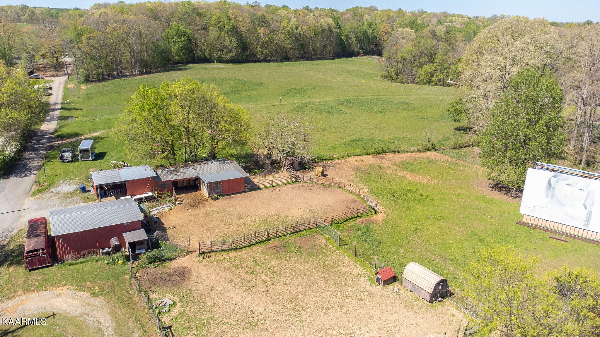 2898 White Road Loudon, TN 37774 - Photo 28 of 31 Aerial