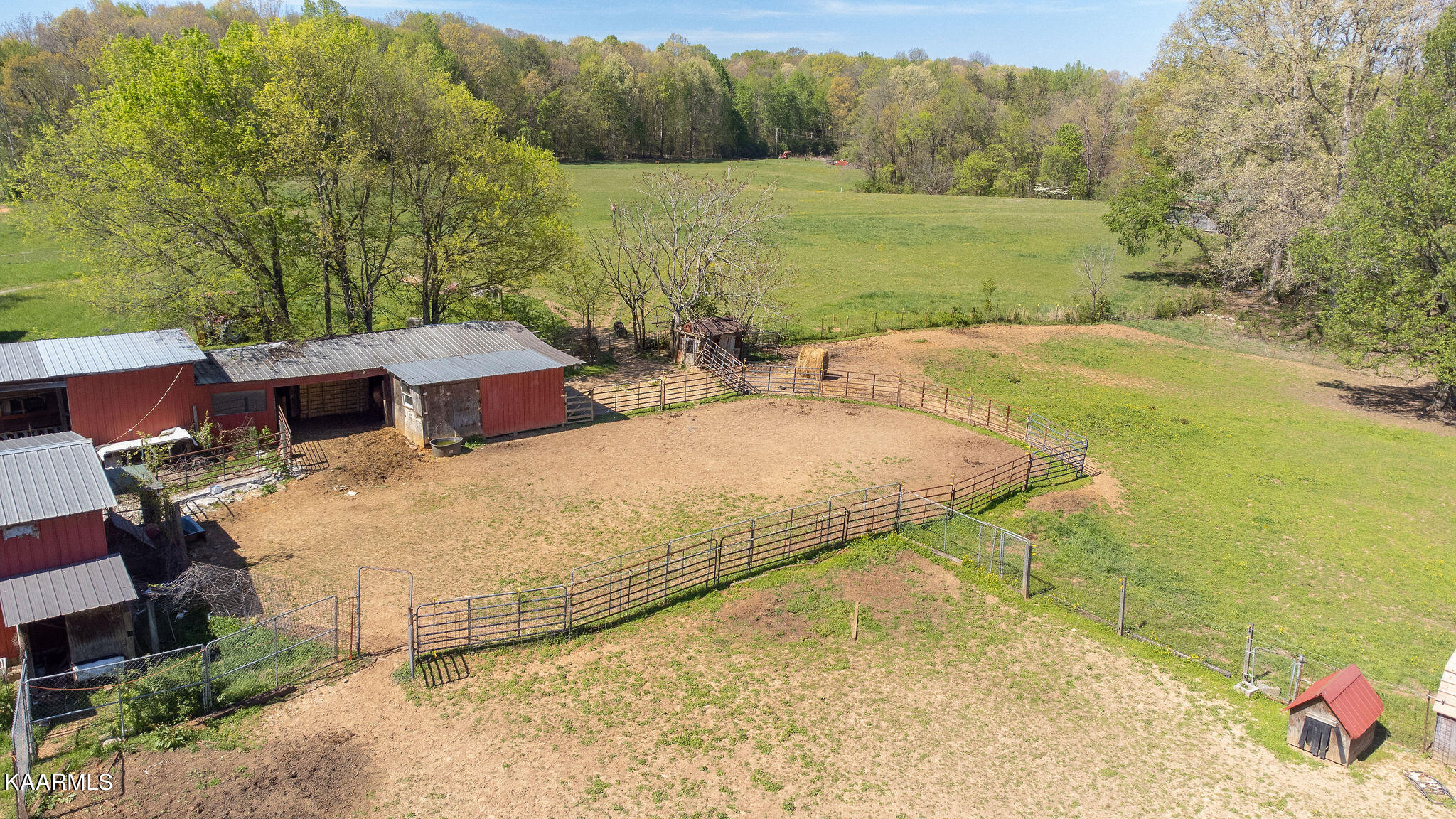 2898 White Road Loudon, TN 37774 - Photo 3 of 31 Aerial back