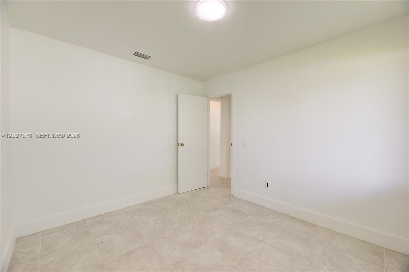 3327 Sapphire Road Lake Worth, FL 33462 - Photo 22 of 34