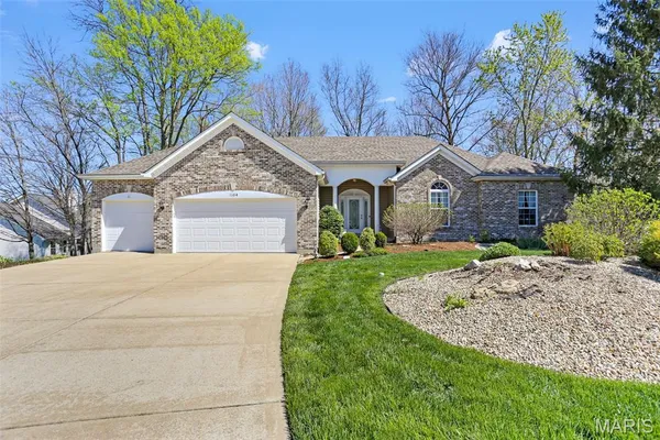 $510,000 | 1104 Boars Head Court, Lake St. Louis, MO 63367