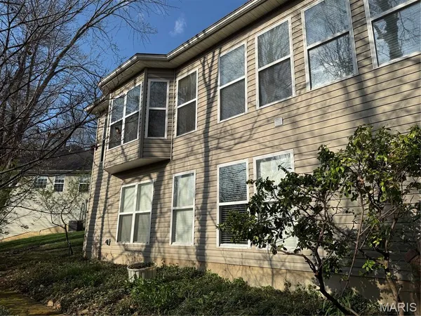 $510,000 | 1104 Boars Head Court, Lake St. Louis, MO 63367